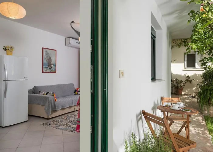 Peraspitaki アパート ハニア